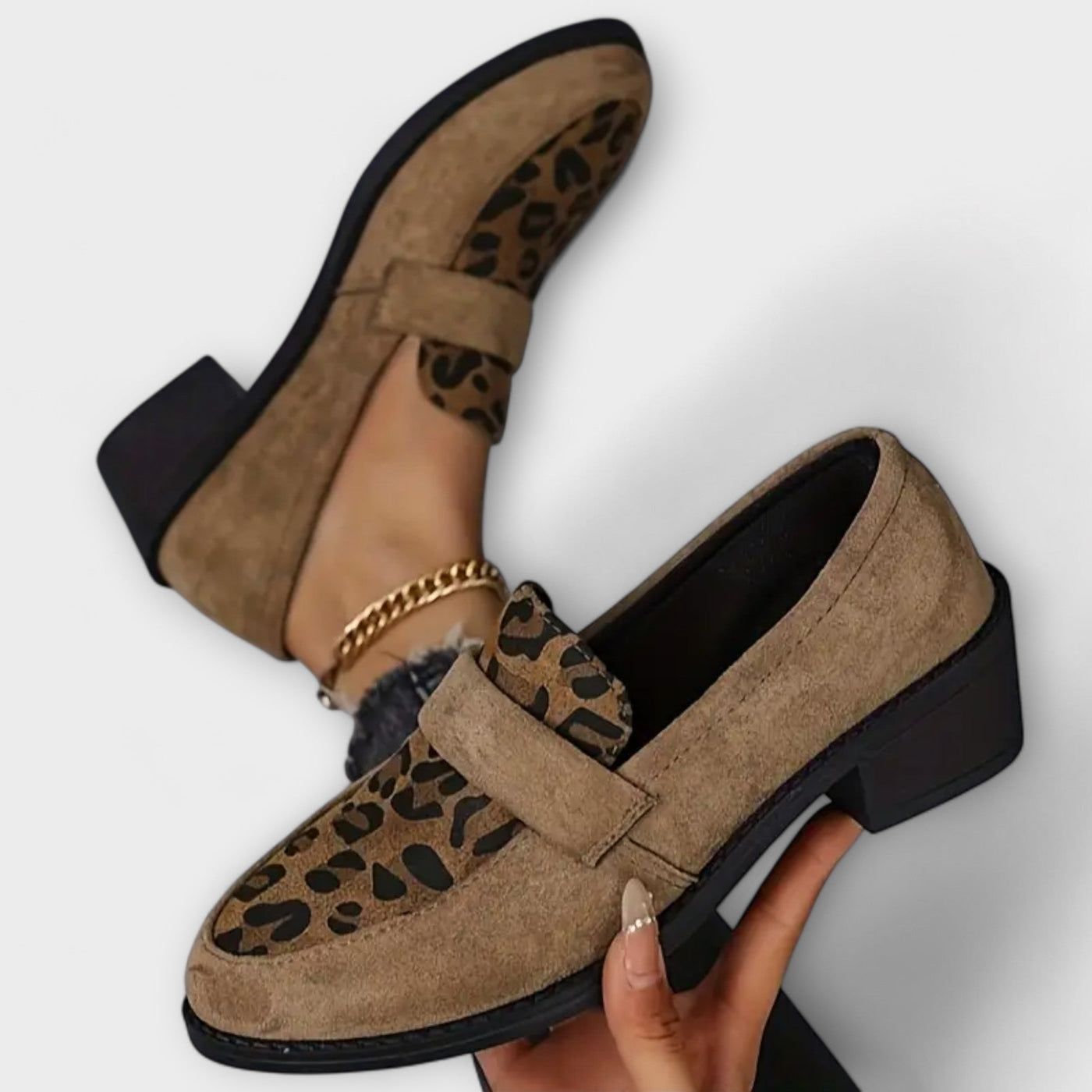 Karla - Elegante damesschoenen met luipaardprint